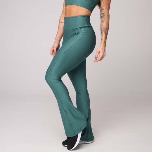 Calça Flare Canelada Verde