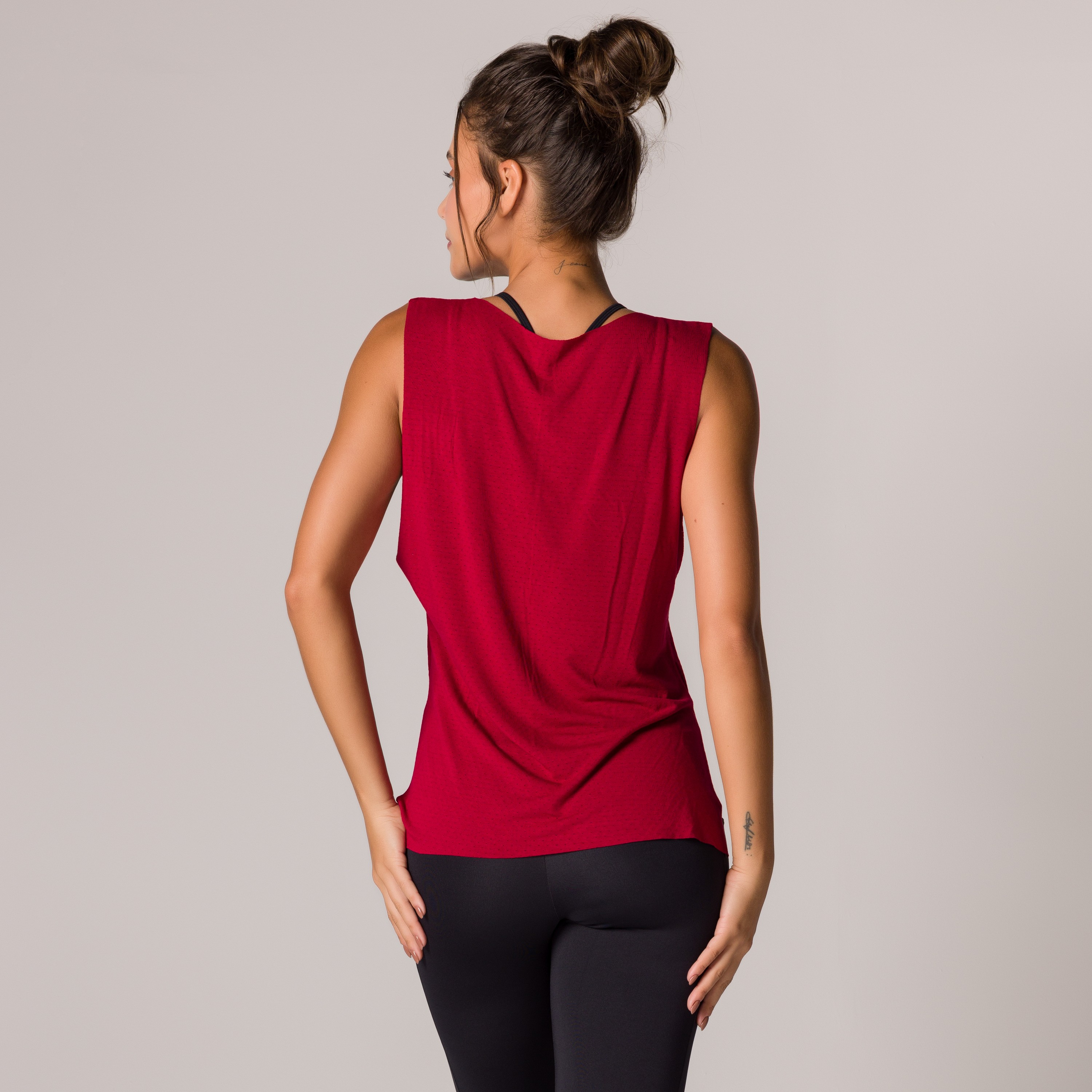 Regata Fitness Dry Vermelho Rubro Basics