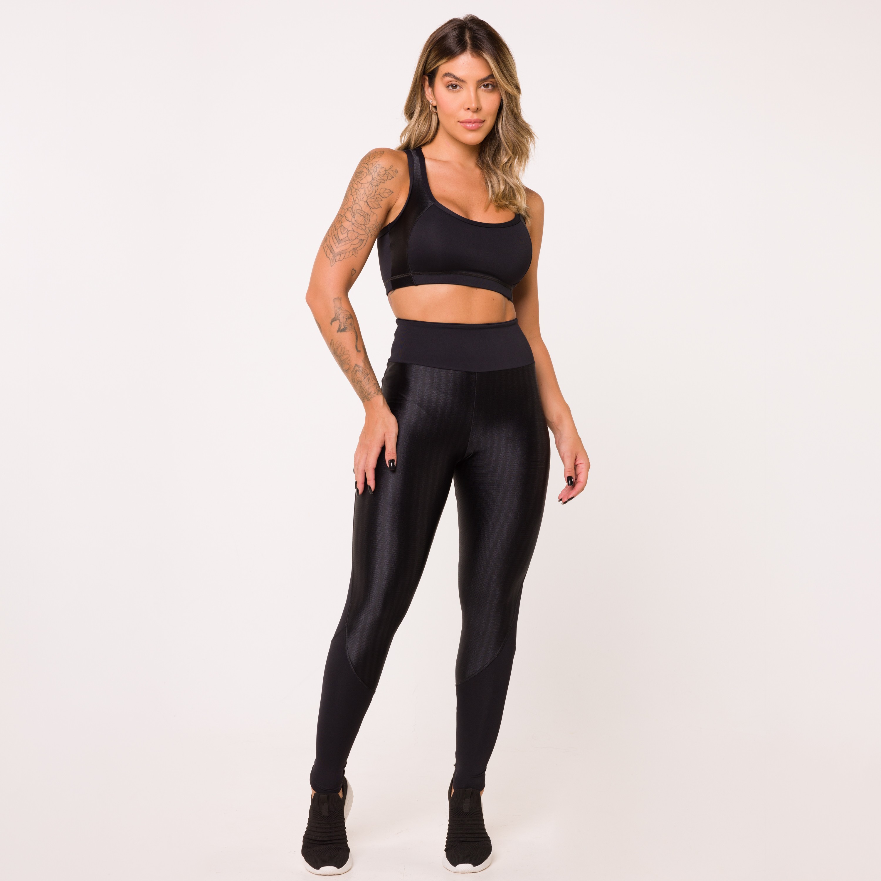 Top Fitness Poliamida Manguinha Preto