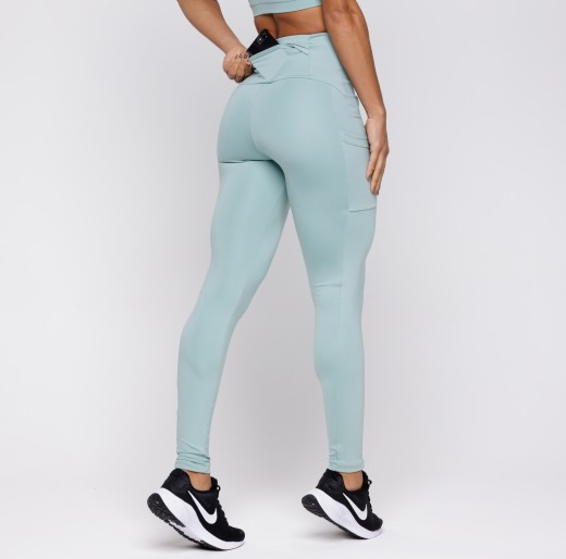 Calça Legging Com Três Bolsos Verde Oliva